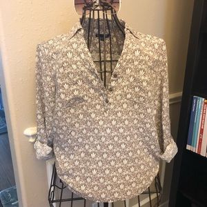 GAP Patterned Button Down Blouse